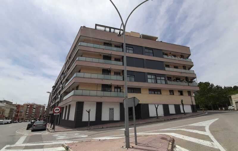 Retail in Utiel for sale - Building Photo - Image 2 of 10