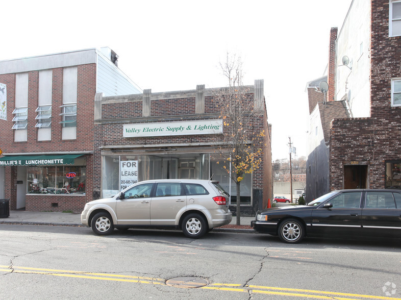 240 Main St, Ansonia, CT for sale - Primary Photo - Image 1 of 1