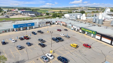 4804 50 St, Innisfail, AB for lease Building Photo- Image 2 of 23