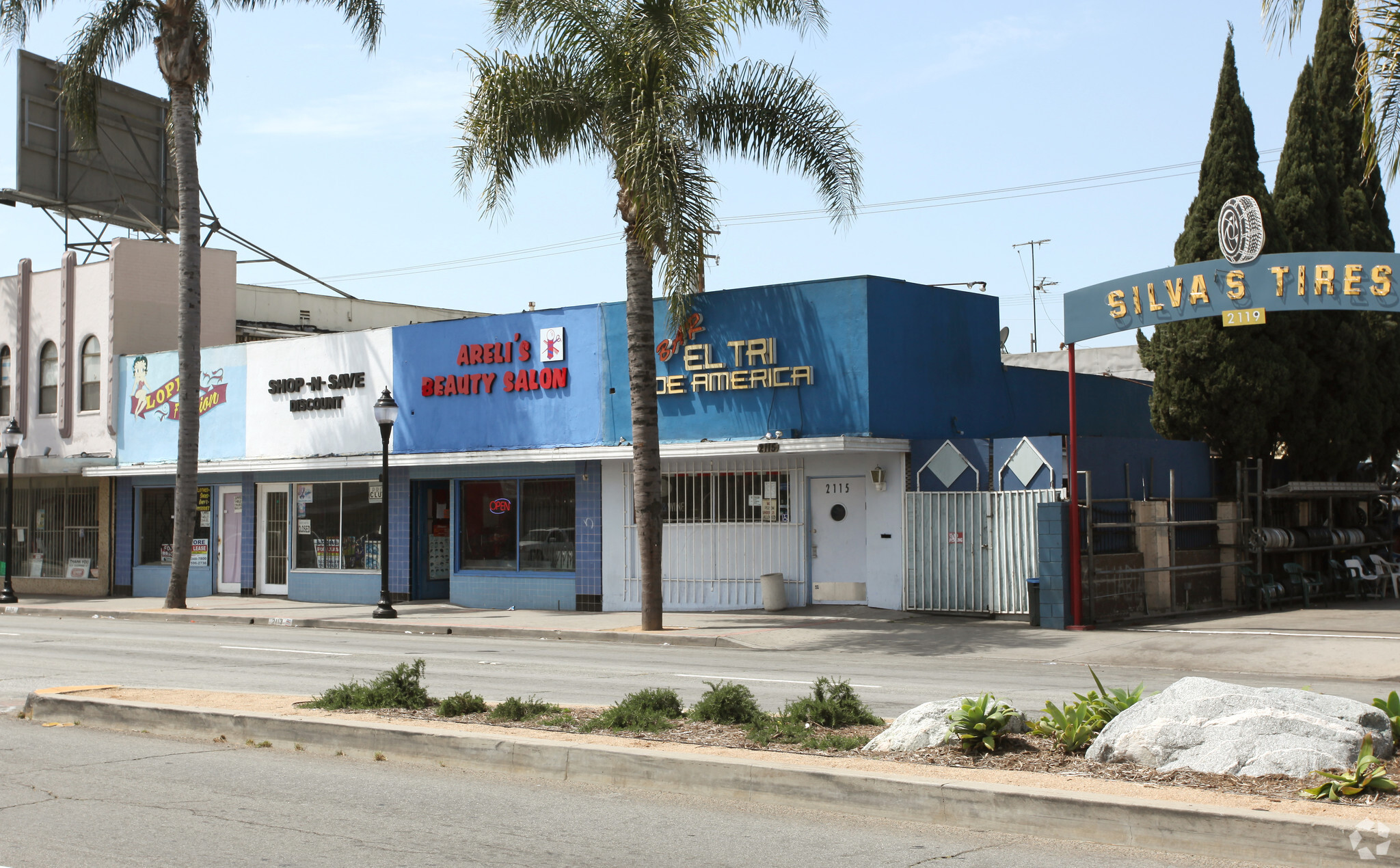 2109-2115 Pacific Ave, Long Beach, CA for sale Primary Photo- Image 1 of 1