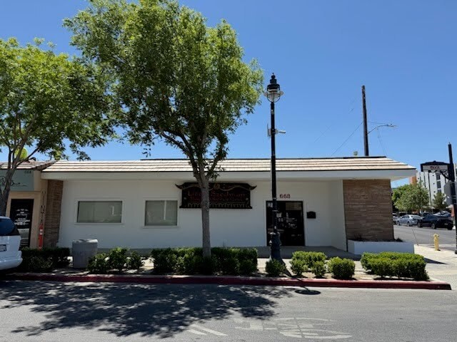 660-668 Lancaster Blvd, Lancaster, CA for sale - Building Photo - Image 3 of 19