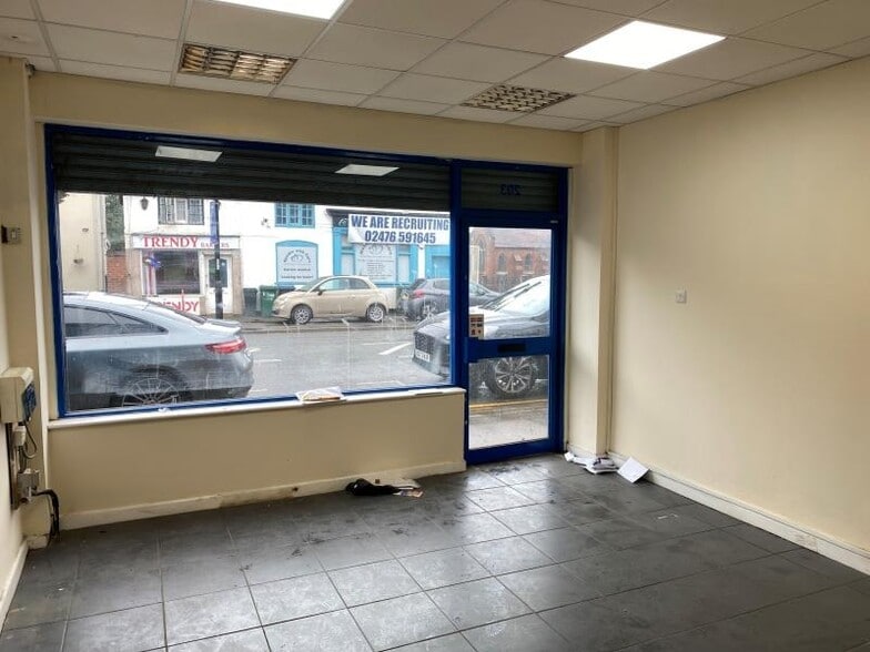 203 Longford Rd, Coventry for lease - Interior Photo - Image 3 of 3