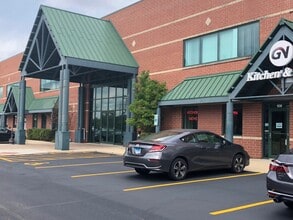 1051 E Main St, East Dundee, IL for lease Building Photo- Image 1 of 2