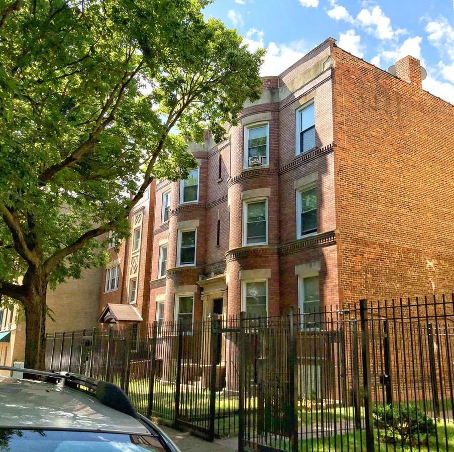 6842 S Perry Ave, Chicago, IL 60621 | LoopNet