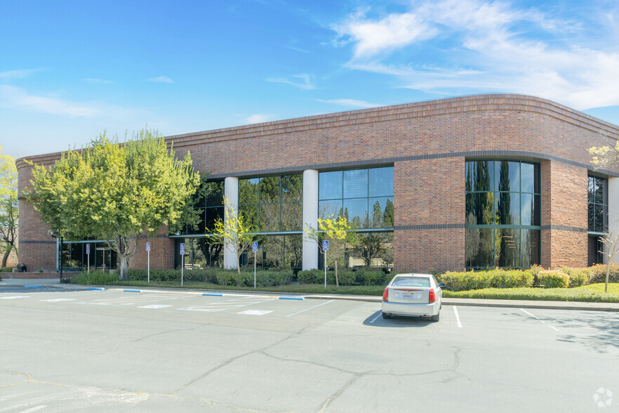 2995 Prospect Park Dr, Rancho Cordova, CA for lease - Building Photo - Image 1 of 14