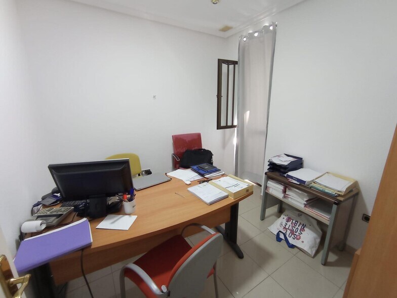 Office in Cáceres for sale - Building Photo - Image 3 of 10
