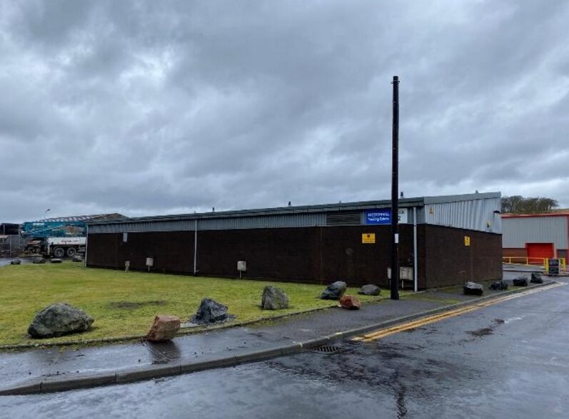 1-3 Prestonhall Industrial Est, Cupar for lease - Building Photo - Image 3 of 4