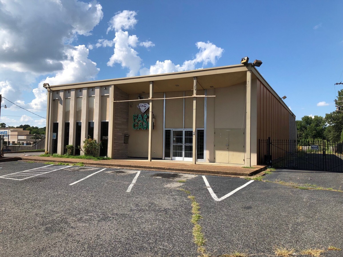 4362 Summer Ave, Memphis, TN 38122