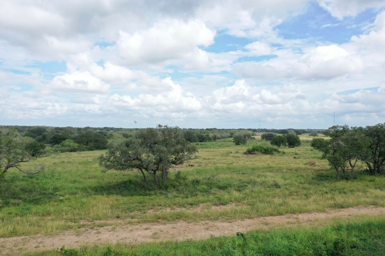 Airport Rd, Beeville, TX 78102 Land for Sale