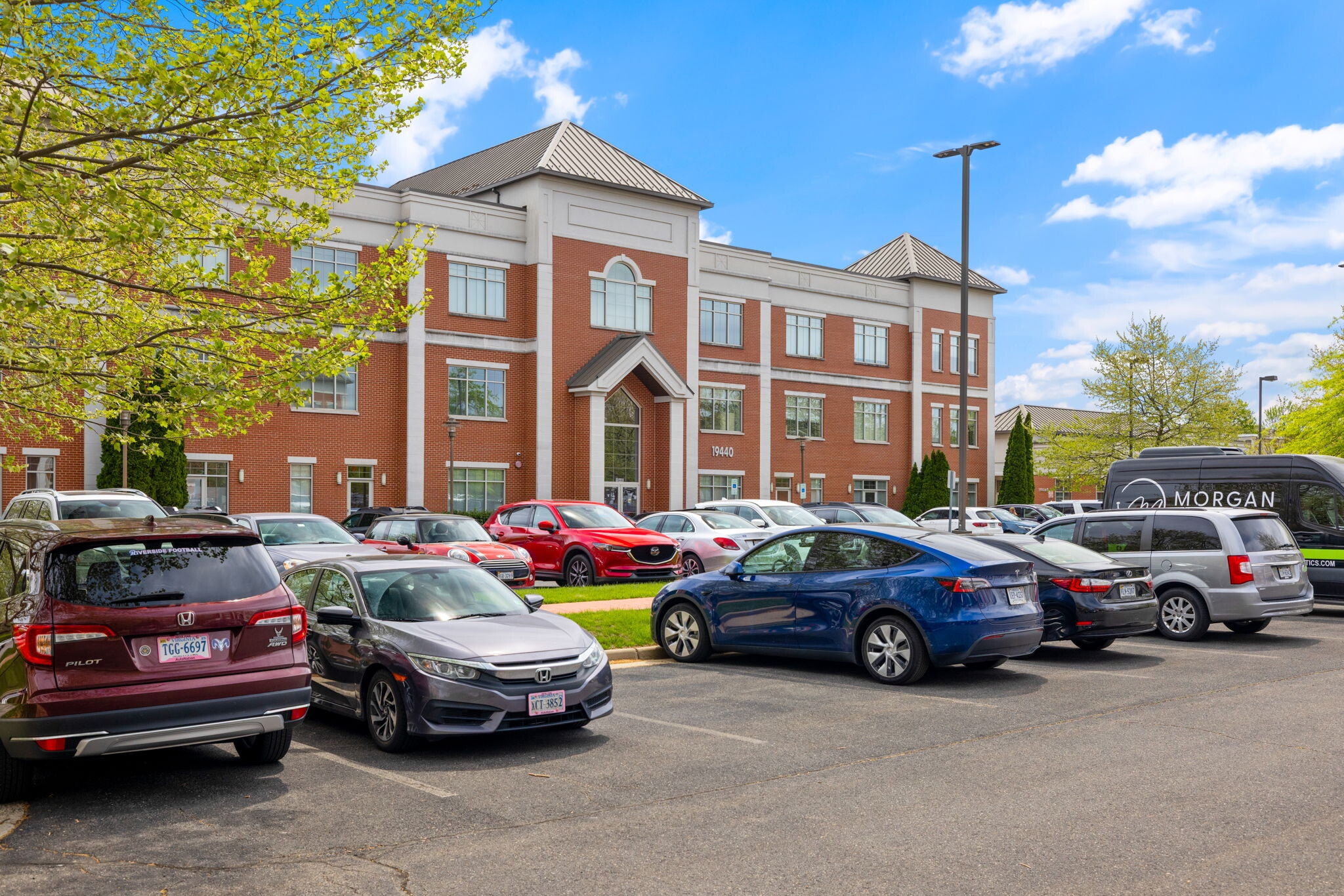 19440 Golf Vista Plz, Lansdowne, VA for lease Building Photo- Image 1 of 57