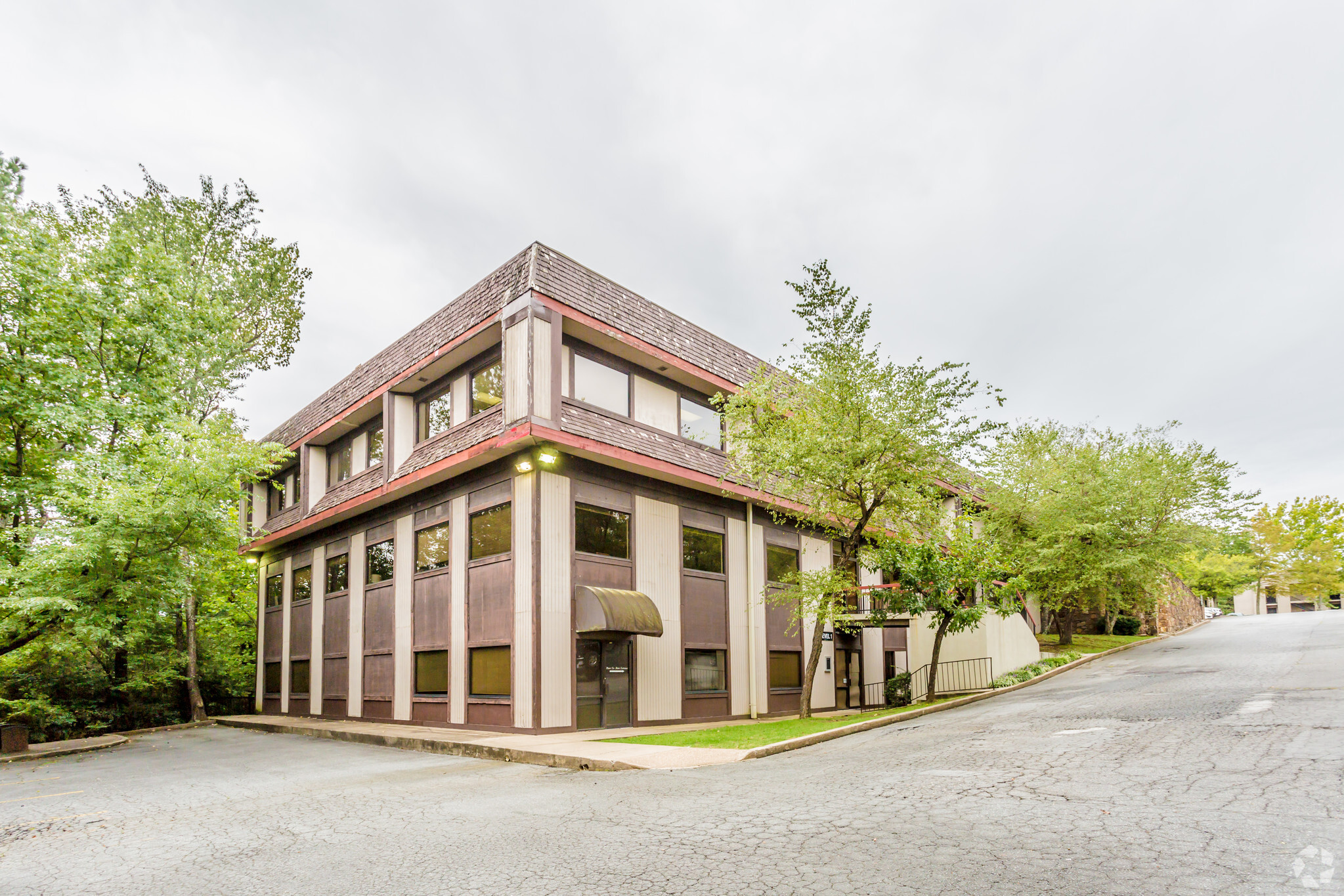 1405 N Pierce St, Little Rock, AR for lease Building Photo- Image 1 of 3