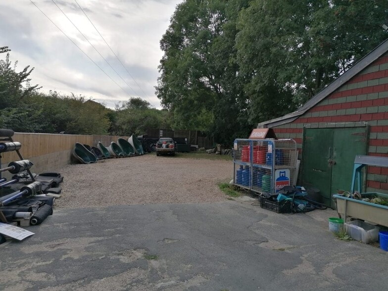 Vicarage Walk, Newport for lease - Building Photo - Image 2 of 2