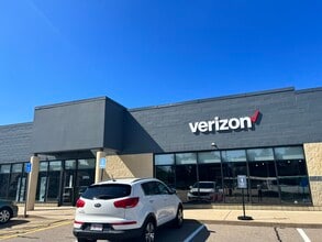 1210-1270 Newport Ave, Attleboro, MA for lease Building Photo- Image 2 of 2