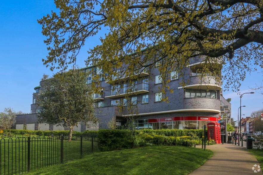 37-63 Fortune Green Rd, London for lease - Building Photo - Image 2 of 4