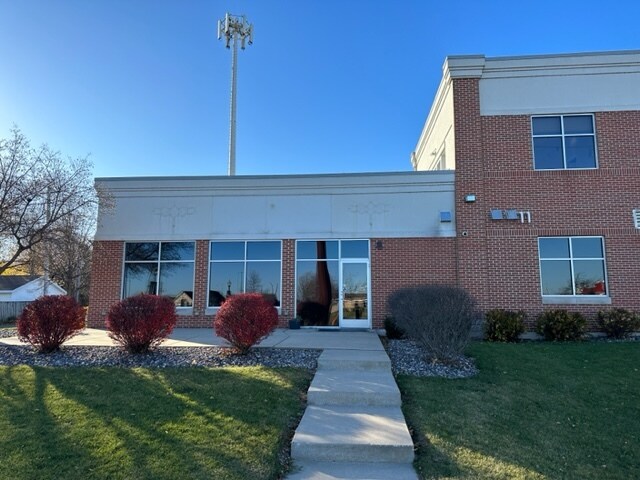 67 E Maple St, Sturgeon Bay, WI for sale Primary Photo- Image 1 of 1