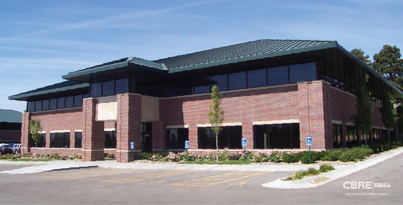 10110 Nicholas St, Omaha, NE for sale - Building Photo - Image 1 of 1