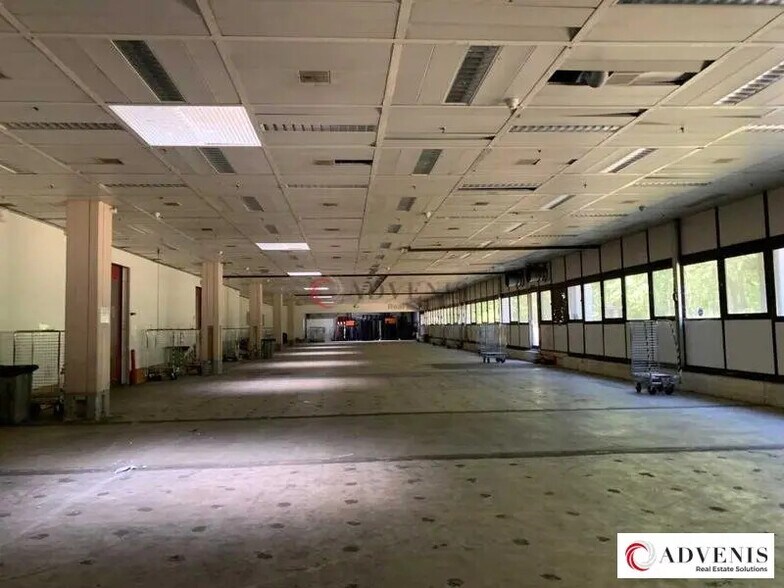 Office in Canéjan for lease - Interior Photo - Image 2 of 9