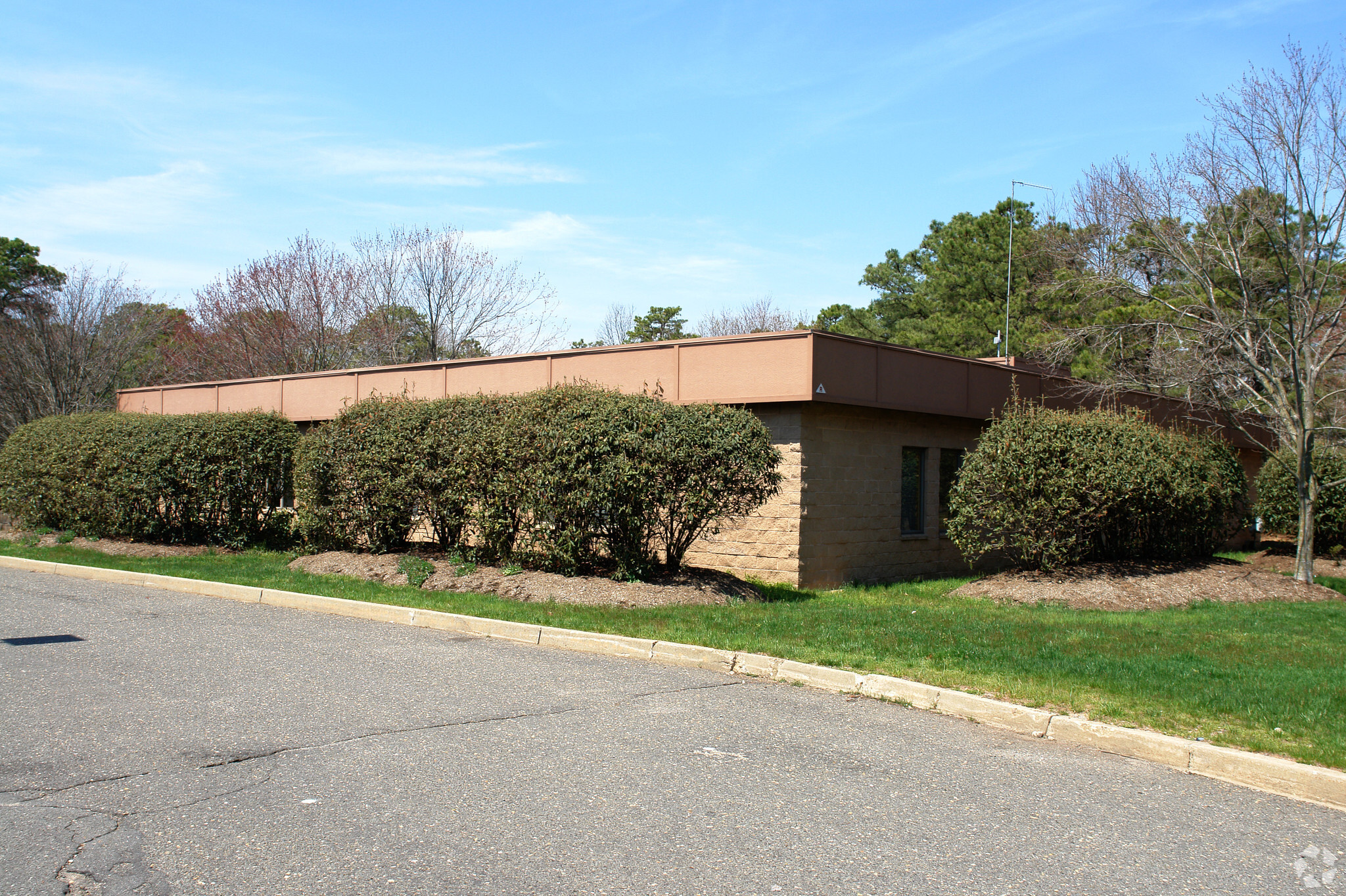 127 White Oak Ln, Old Bridge, NJ for sale Building Photo- Image 1 of 1