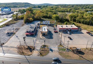 1702 S Muskogee Ave, Tahlequah, OK for lease Building Photo- Image 2 of 2