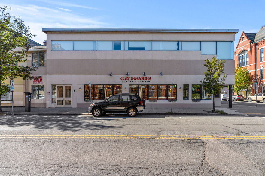 186 Cabot St, Beverly, MA for lease - Building Photo - Image 1 of 1