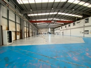 Claymore Dr, Bridge Of Don for lease Interior Photo- Image 1 of 3