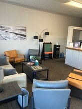 5920 N Government Way, Coeur d'Alene, ID for lease Interior Photo- Image 1 of 20