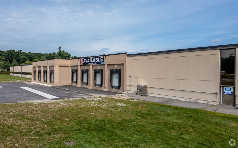 100 Simplex Dr, Westminster, MA for lease - Primary Photo - Image 1 of 10