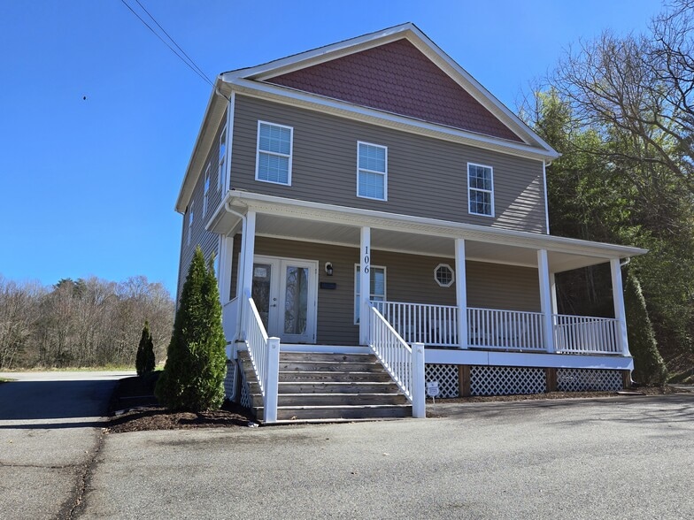 106 N Bridge St, Farmville, VA for sale - Primary Photo - Image 1 of 11