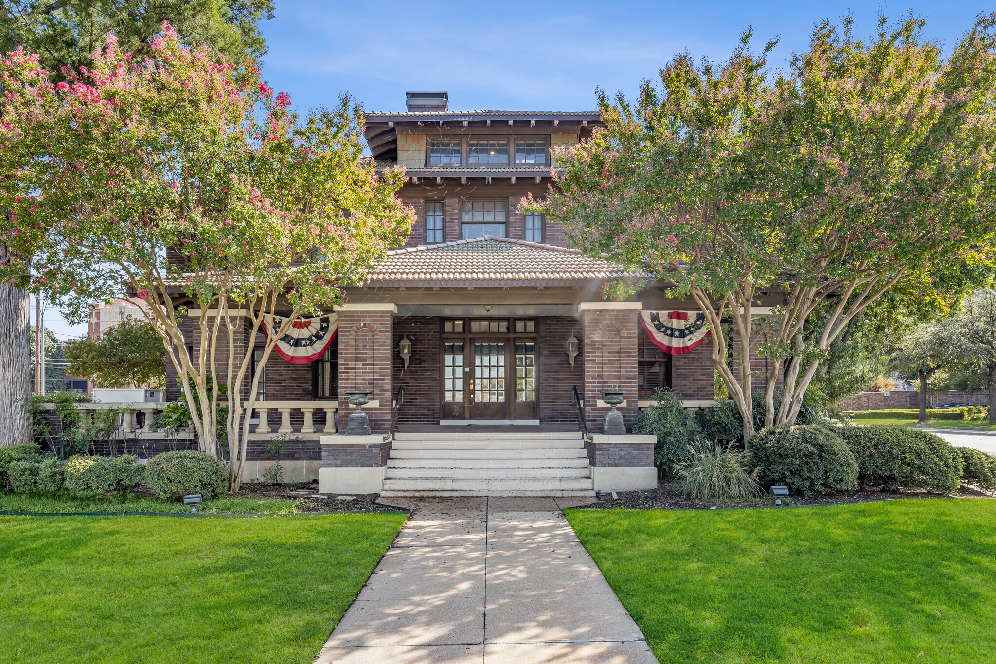 1119 Pennsylvania Ave, Fort Worth, TX for sale Primary Photo- Image 1 of 28