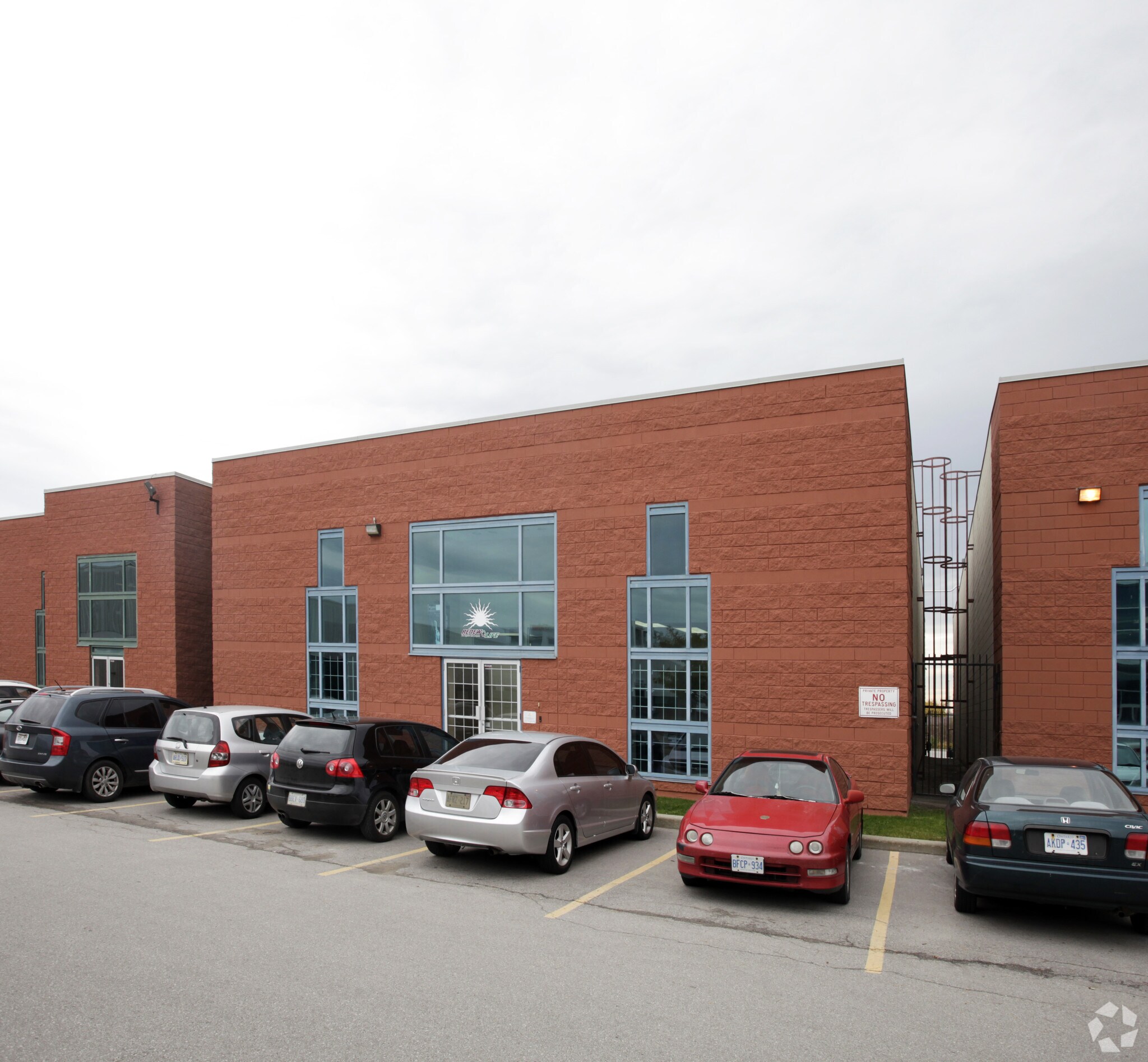 1273 N Service Rd E, Mississauga, ON for sale Primary Photo- Image 1 of 1