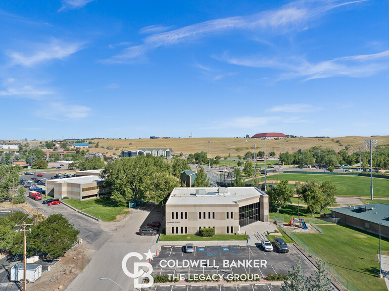 777 Overland Trail, Casper, WY for sale - Building Photo - Image 2 of 21