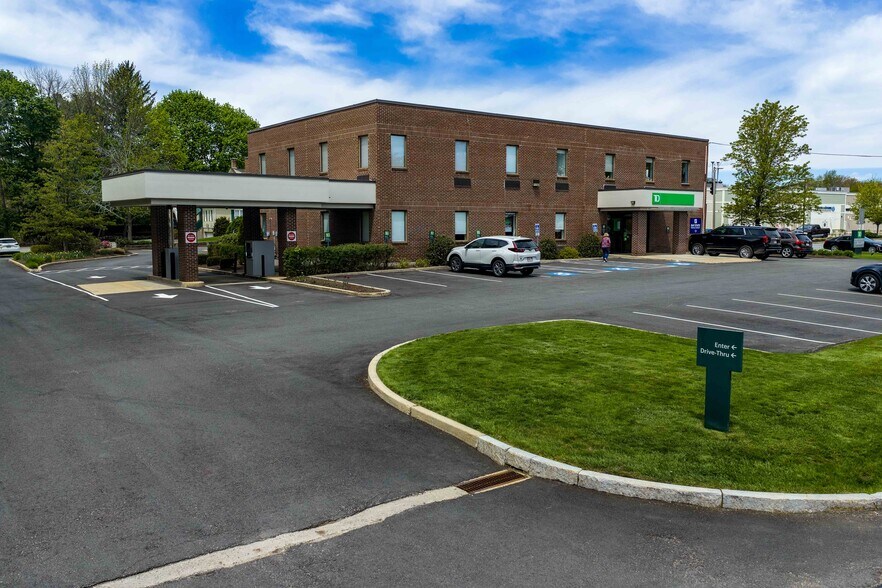 175 Great Rd, Bedford, MA for lease - Building Photo - Image 2 of 7