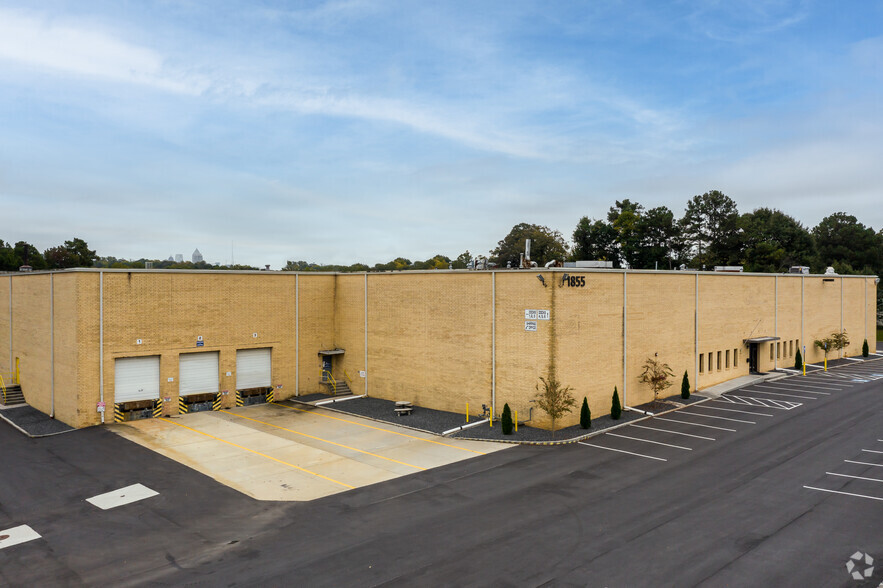 1855 Plymouth Rd NW, Atlanta, GA for lease - Primary Photo - Image 1 of 12