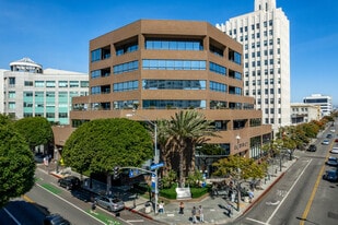 Santa Monica Square - Loft