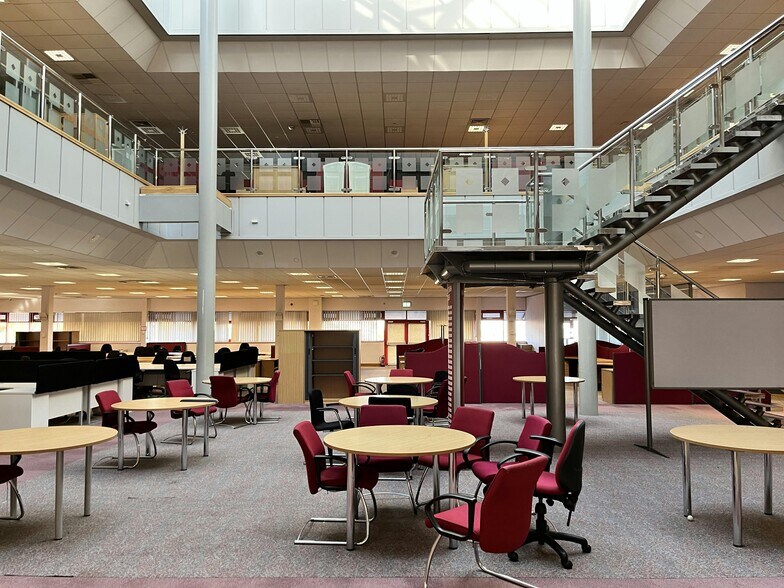 Roebuck Way, Worksop for sale - Building Photo - Image 2 of 8