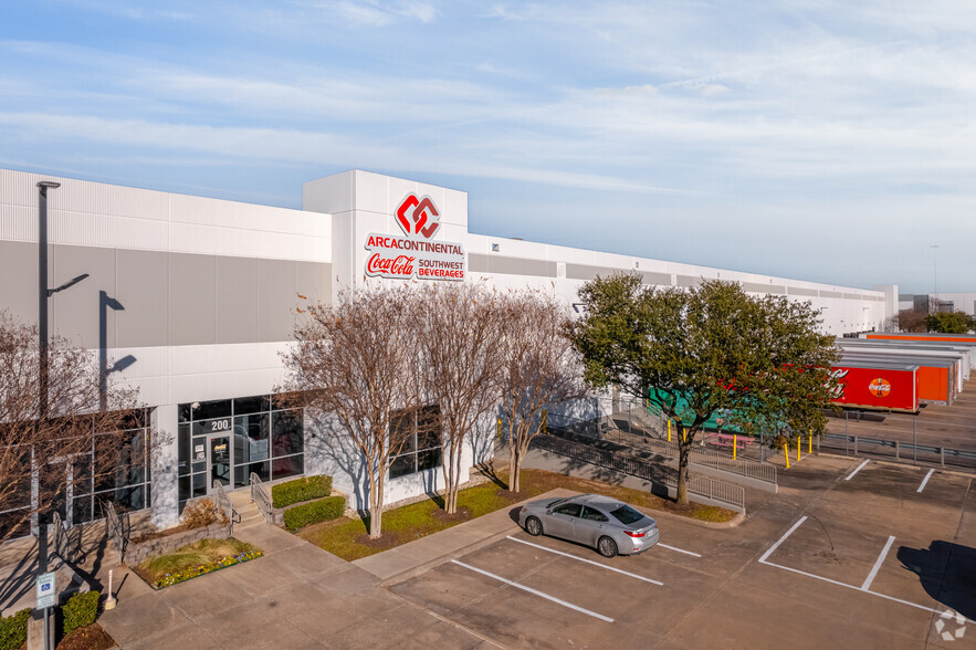 5351 Samuell Blvd, Mesquite, TX for sale - Building Photo - Image 1 of 1