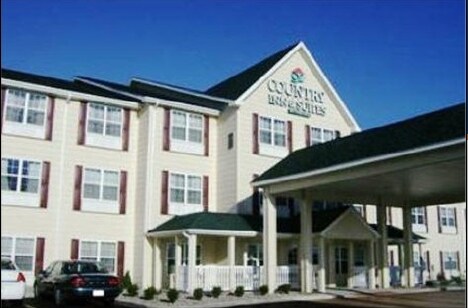 1306 Halfway Rd, Marion, IL for sale - Primary Photo - Image 1 of 1