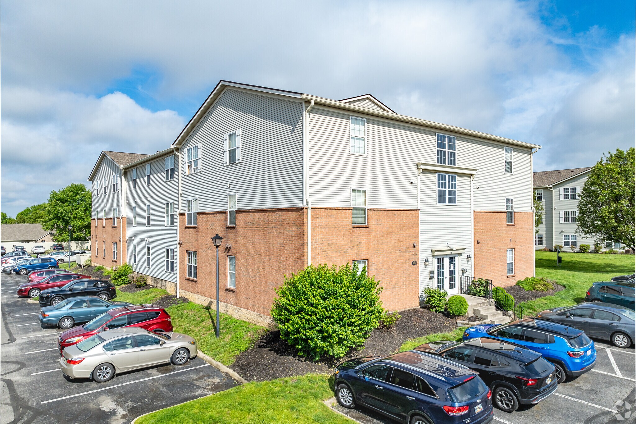 55 Eastpointe Ridge Dr, Columbus, OH for sale Primary Photo- Image 1 of 30