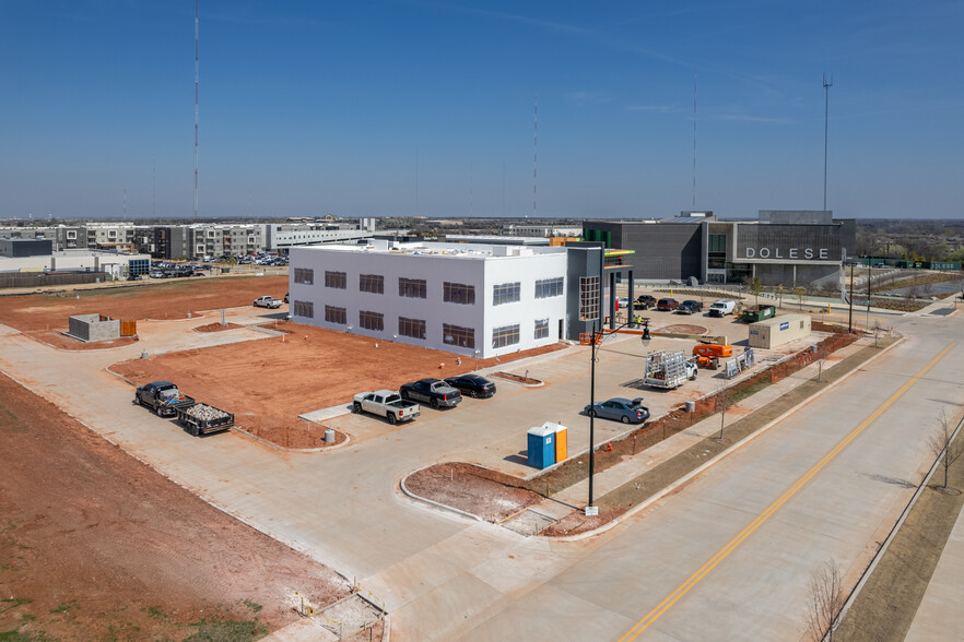 101 NE 82nd St, Oklahoma City, OK for lease - Building Photo - Image 3 of 43