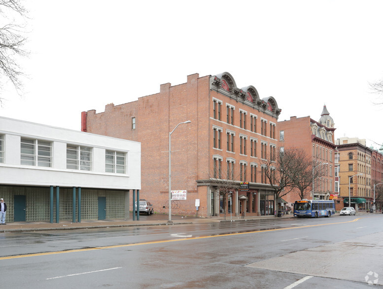 357-367 Main St, Hartford, CT for lease - Building Photo - Image 3 of 4