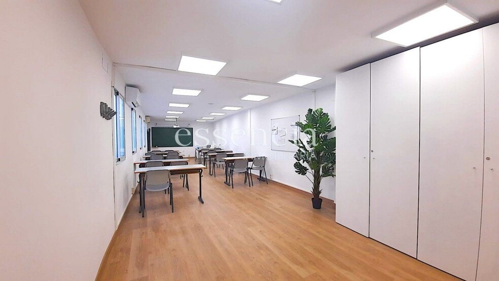 Carrer Salelles, 2, Gandia, Valencia for sale - Building Photo - Image 3 of 19