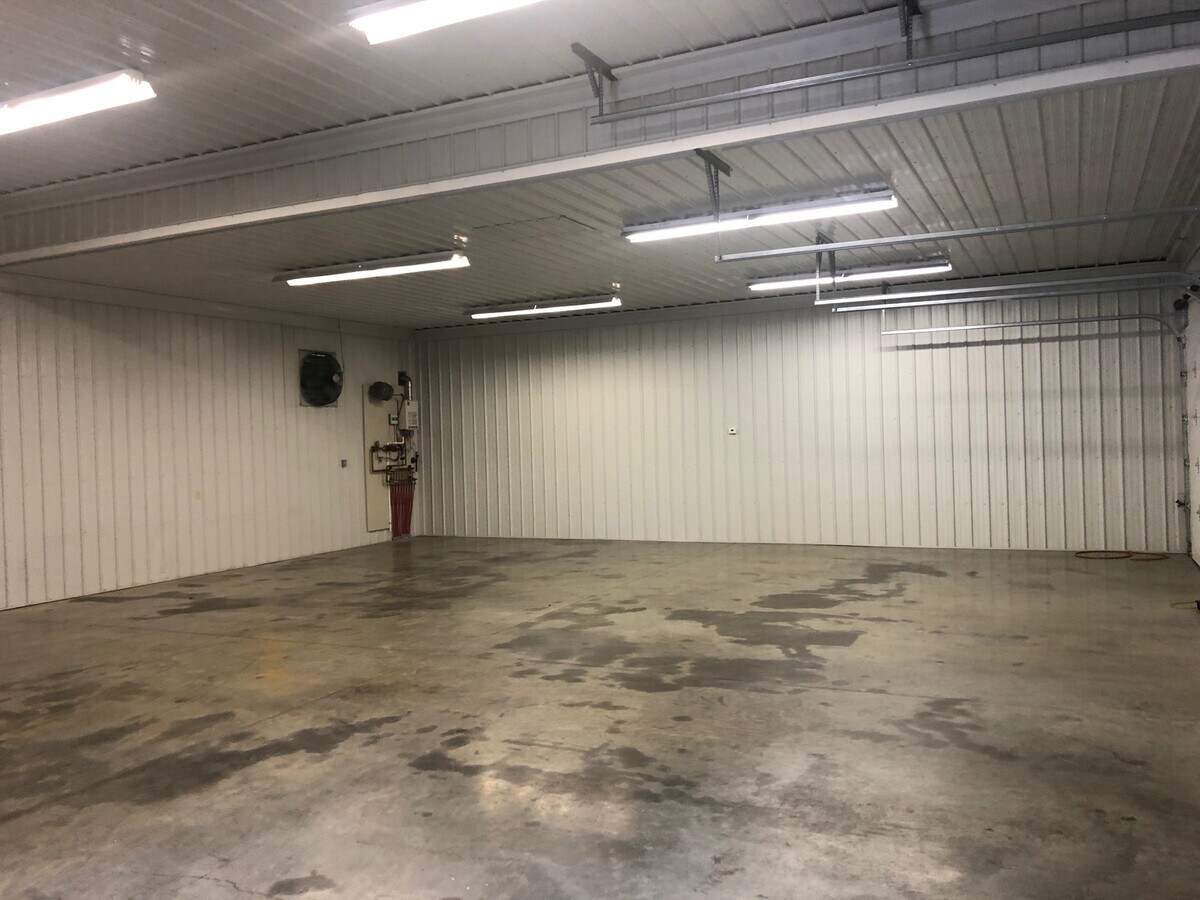 11 Oak Rd, Gibsonia, PA 15044