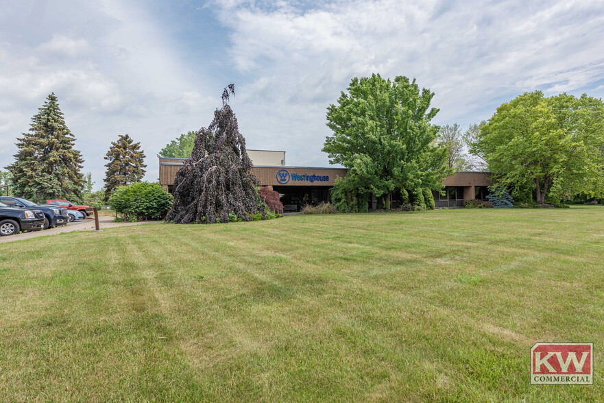 6546 Pound Rd, Williamson, NY for sale - Building Photo - Image 1 of 1