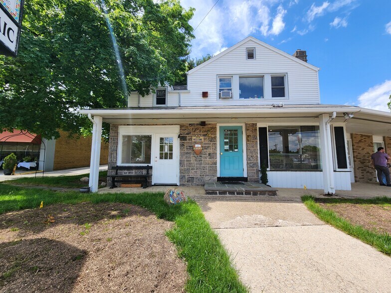 36 Frankllin Tpke, Waldwick, NJ for sale - Building Photo - Image 1 of 1