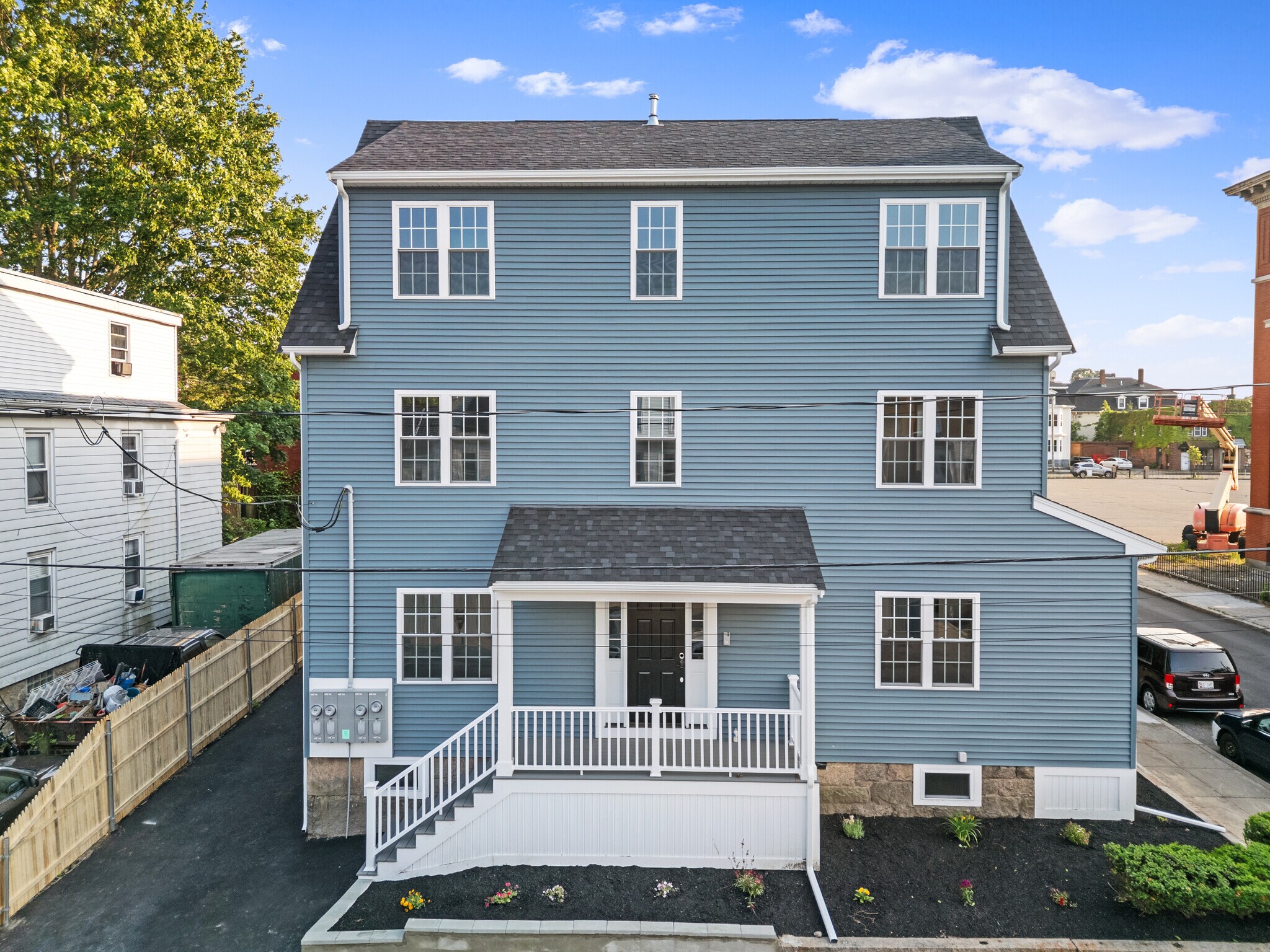 489 Spring St, Fall River, MA for sale Primary Photo- Image 1 of 1