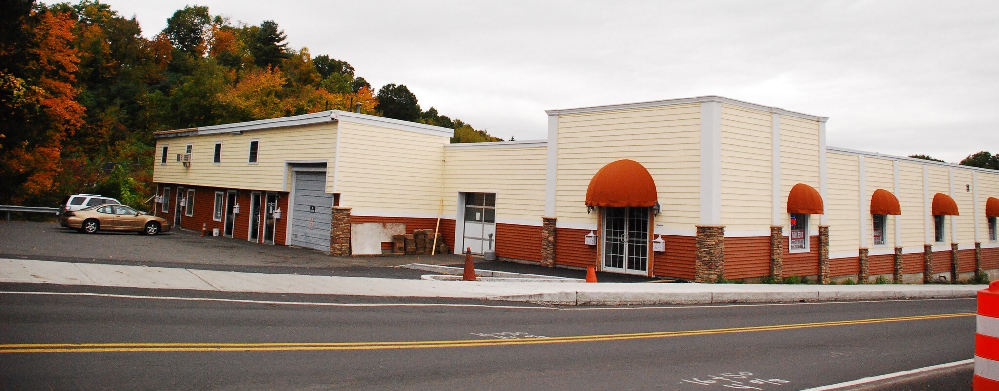 140 Homer St, Waterbury, CT 06704