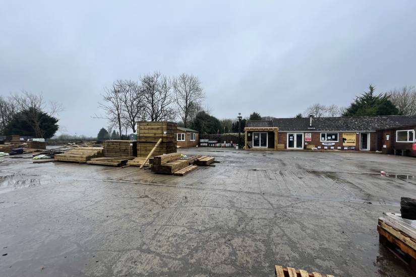 West Ln, Darlington for sale - Primary Photo - Image 1 of 1