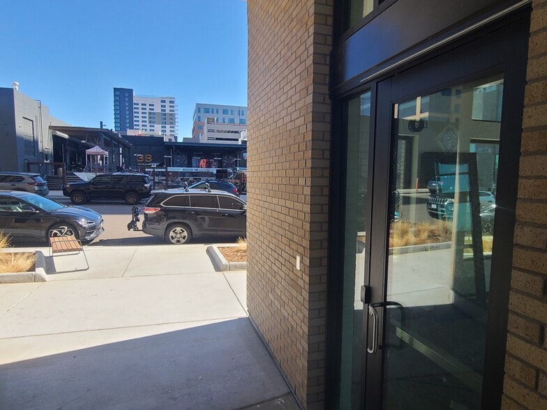 3575 Chestnut Pl, Denver, CO for lease - Building Photo - Image 3 of 26