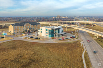 13601 W Memorial Park Dr, Oklahoma City, OK - aerial  map view