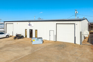 1017 SE 26th St, Oklahoma City OK - Warehouse